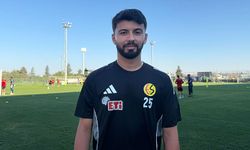 Eskişehirspor'un yeni kalecisi Olcay Toplu: "Bu formayı giymek en büyük hayalimdi"