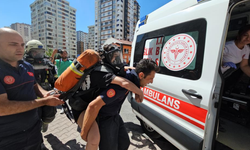 14 katlı binadaki yangın söndürüldü: 30 kişi tahliye edildi