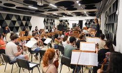 Muhteşem çocuklar yeni türkü ile verecekleri konser için hazırlanıyor