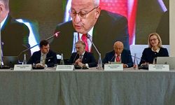 Çakırözer: “Netanyahu’yu durdurmalı, iki devletli çözüme ulaşmalıyız”