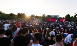 12 Dev Adam’a Eskişehir’den destek: Final maçı dev ekrandan izlenecek
