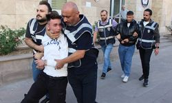 Hem suçlu, hem güçlü