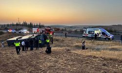 Şanlıurfa'da yolcu otobüsü devrildi: 27 yaralı