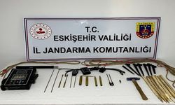 Eskişehir'de kaçak kazı alanına suçüstü: 5 şüpheli yakalandı