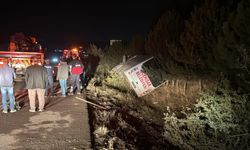 Midibüs devrildi: 12 yaralı