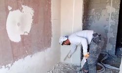 İnşaat işçileri kış gelmeden teslimat için hummalı çalışıyor