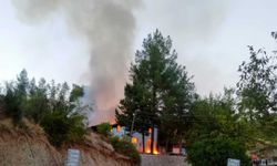 Elektrik kontağı camiyi kül etti