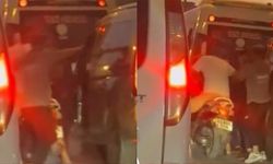 Trafikte araç sürücüsünü darbeden 2 şüpheli yakalandı
