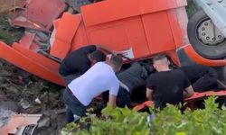 Zonguldak-Ereğli kara yolunda tır devrildi