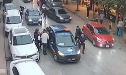 Direksiyon başında kalp krizi geçiren sürücüyü zabıtalar kurtardı