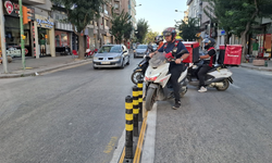 Atatürk Caddesi’nde dubalar motosikletlere engel olamadı!