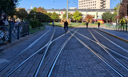 Eskişehir'de tramvay yollarında bisiklet tehlikesi