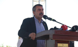 Bakan Tekin'den Eskişehir'de beraberlik mesajı: "Milli ve yerli bir müfredat sistemi oluşturduk"