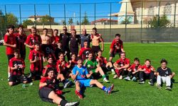 Genç Şimşekler galip geldi