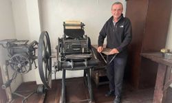 Sivrihisar'da 180 yıllık matbaa baskı makinesi halen çalışıyor