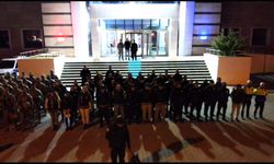 Yasaklı madde satıcılarına operasyon: 10 kişi tutuklandı