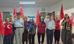 Eskişehir'de kıdemli büyüklerden 30 Ağustos Zafer Bayramı coşkusu