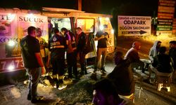 Eskişehir'de seyyar satıcılara sıkı denetim: Tezgâh ve ekipmanlara el konuldu