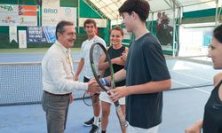 Başkan Ataç: “Tenis bilen ve yeni başlayan herkesi turnuvaya bekliyoruz”