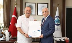 38 yıl şifa dağıtan Prof. Dr. Muzaffer Metintaş “ Kamu şimdi beni gönderiyor”