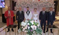 Taş medreseli ülkücüler düğünde buluştu