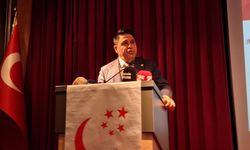 Saadet Partisi İstanbul Milletvekili Kaya Eskişehir’de konuştu: Trump'a dostum denilmesi vicdanları yaraladı