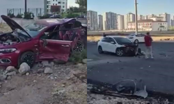 Araçlar hurdaya döndü, 2 kişi yaralandı