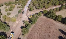 Eskişehir'in o ilçesinde yol çalışmaları hız kesmeden devam ediyor