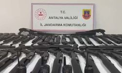 Antalya'da jandarmadan silah kaçakçılarına operasyon: 4 tutuklama