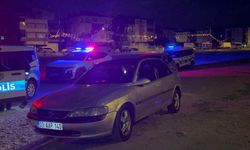 Ehliyetsiz sürücü polisten kaçamadı