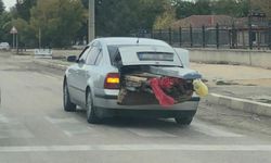 Eskişehir'de riskli yolculuk: Trafiği tehlikeye attı!