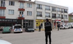 Eskişehir'de eşinin yaşadığı binaya tüfekle ateş eden şahıs yakalandı