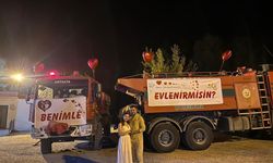 Orman işçisi arazözle evlilik teklifi yaptı