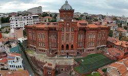 571 yıllık Fener Rum Okulu güçlendirme maliyetini karşılayamadı, yeni bina arıyor