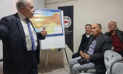 Prof. Dr. Özden’den ’29 Ekim 1923 Cumhuriyet’e giden yol’ konulu konferans