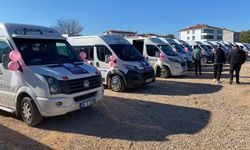 Eskişehir'de meme kanserine servis şoförlerinden destek