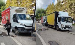 Eskişehir’de kaldırımlar kamyon parkına döndü: Vatandaş tepkili