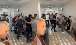 Şanlıurfa'da hastane acilinde tekme tokat kavga kamerada