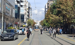 Eskişehirliler sıcak havanın tadını çıkardı