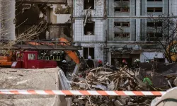 Rus ordusu Kiev'i vurdu: 2 ölü, 13 yaralı