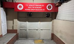 Cadde ortasında bıçaklı kavga: 1 ölü