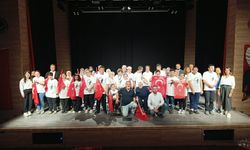 “Kamera Benimle” projesinin ilk filmi: Özel gereksinimli gençlerden “Cumhuriyet”