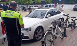 "Araçta kan var" ihbarı polisi alarma geçirdi: Gerçek çok farklı çıktı