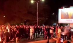 Karadağ’da Türk vatandaşları aleyhindeki gösteriler üçüncü gecesinde de devam etti