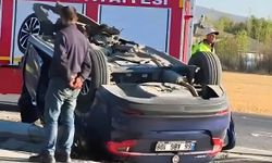 Konya'da otomobil takla attı: 3 yaralı