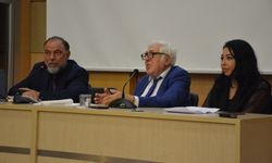 Anar Rızayev, Anadolu Üniversitesi’nde Azerbaycan Edebiyatını anlattı