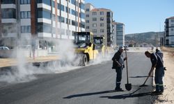 Eskişehir'in o ilçesinde 520 metrelik sıcak asfalt çalışması