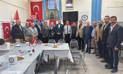 AK Parti'den Yeni Sendika'ya ziyaret