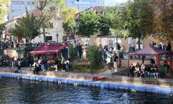 Cumhuriyet Bayramı'nı fırsat bilen turistler Eskişehir'e akın etti