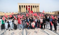 Eskişehirli gençler Anıtkabir’de Atatürk’ü andı
